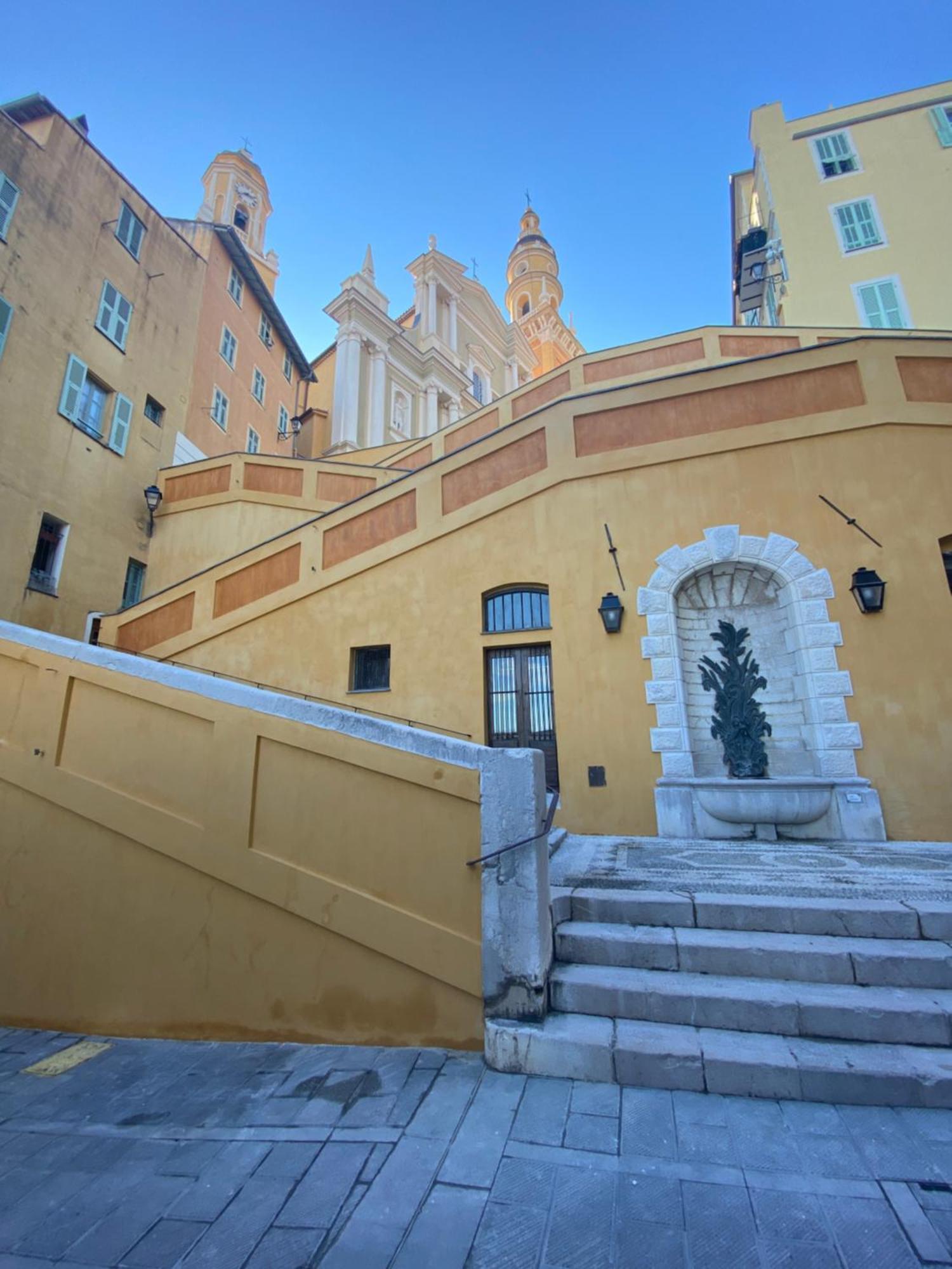 L'Orient Palace Apartments Menton Exterior photo